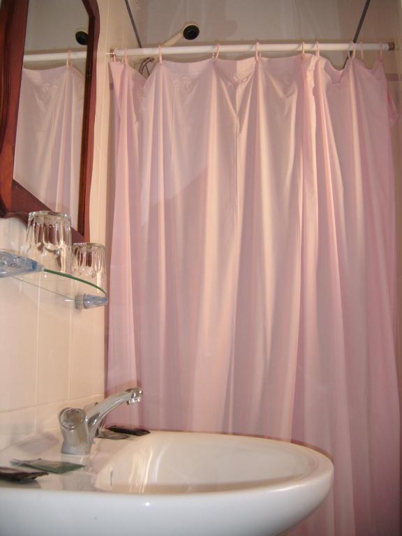 Puerta Del Sol Rooms Мадрид Номер фото